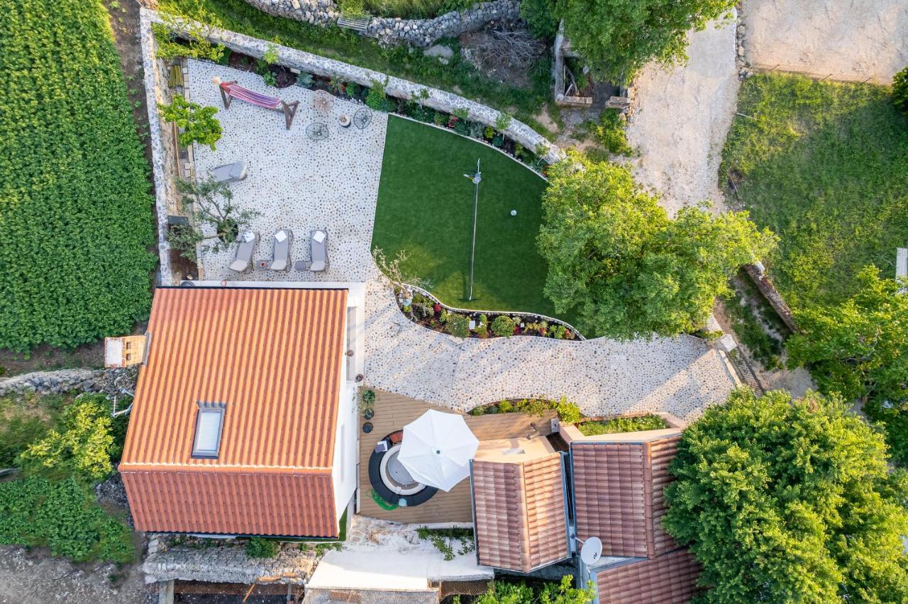 Holiday Home - Villa Thorak Anic Bagian luar foto